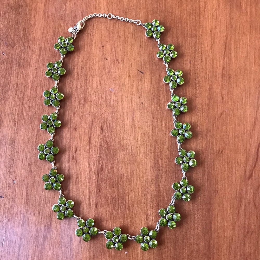 Beautiful Green Stone Collar Necklace